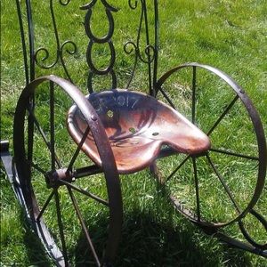 Meet your Posher, Colt